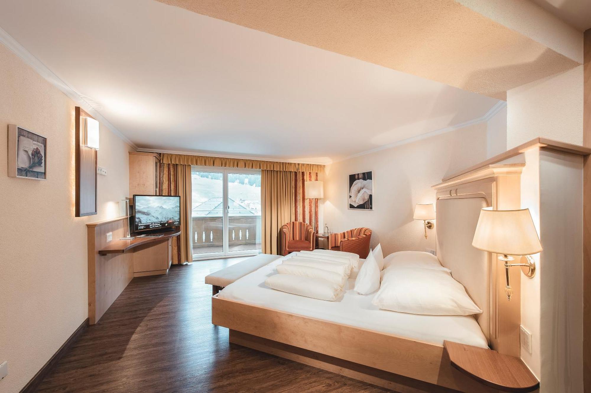 Hotel Alpvita Piz Tasna